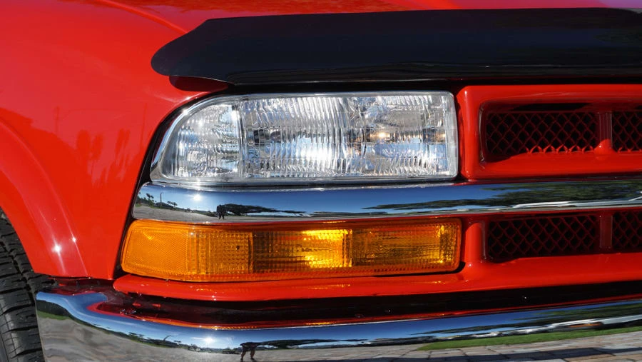 1998 Chevrolet S-10 - Image 13 of 18