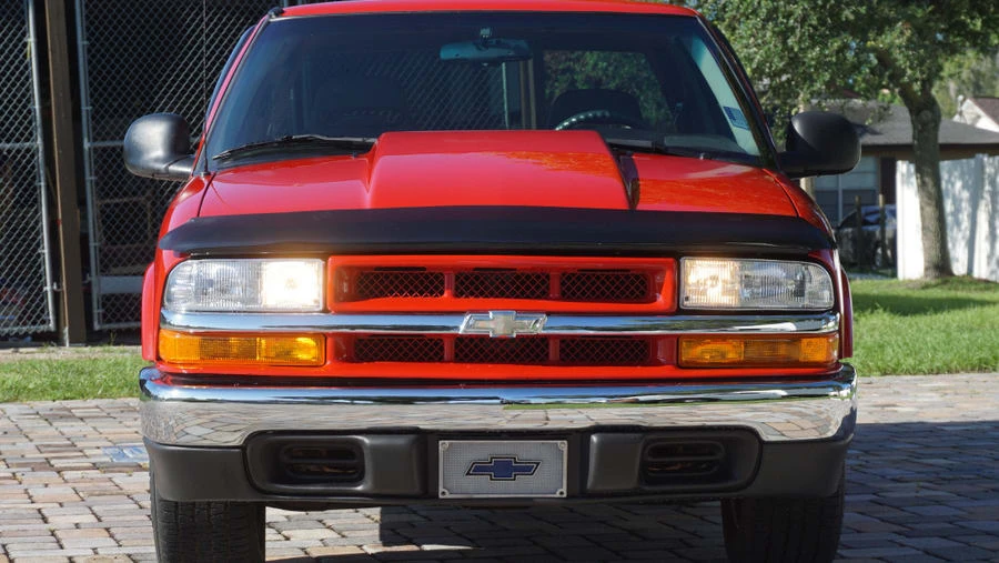1998 Chevrolet S-10 - Image 12 of 18
