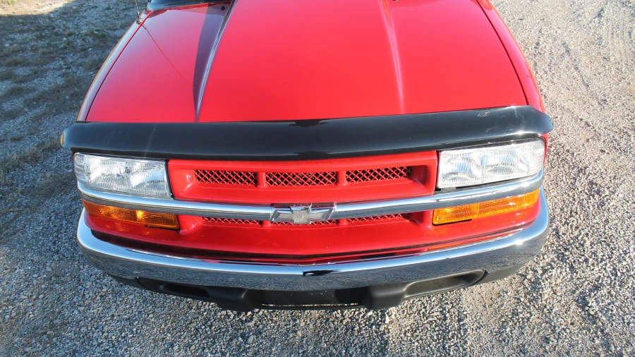 1998 Chevrolet S-10 - Image 14 of 24