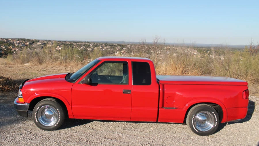 1998 Chevrolet S-10 - Image 23 of 24