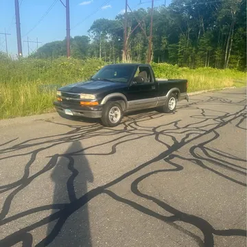 1998 Chevrolet S10 Regular Cab Is