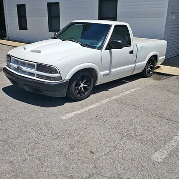 1998 Chevrolet S10 Regular Cab