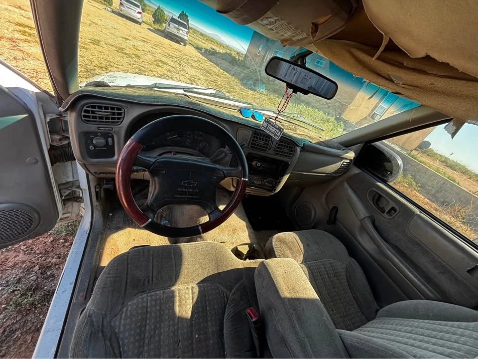 1998 Chevrolet S-10 - Image 5 of 6
