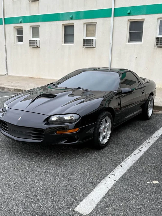 1998 Chevrolet Camaro SS 4th Gen - Image 6 of 15