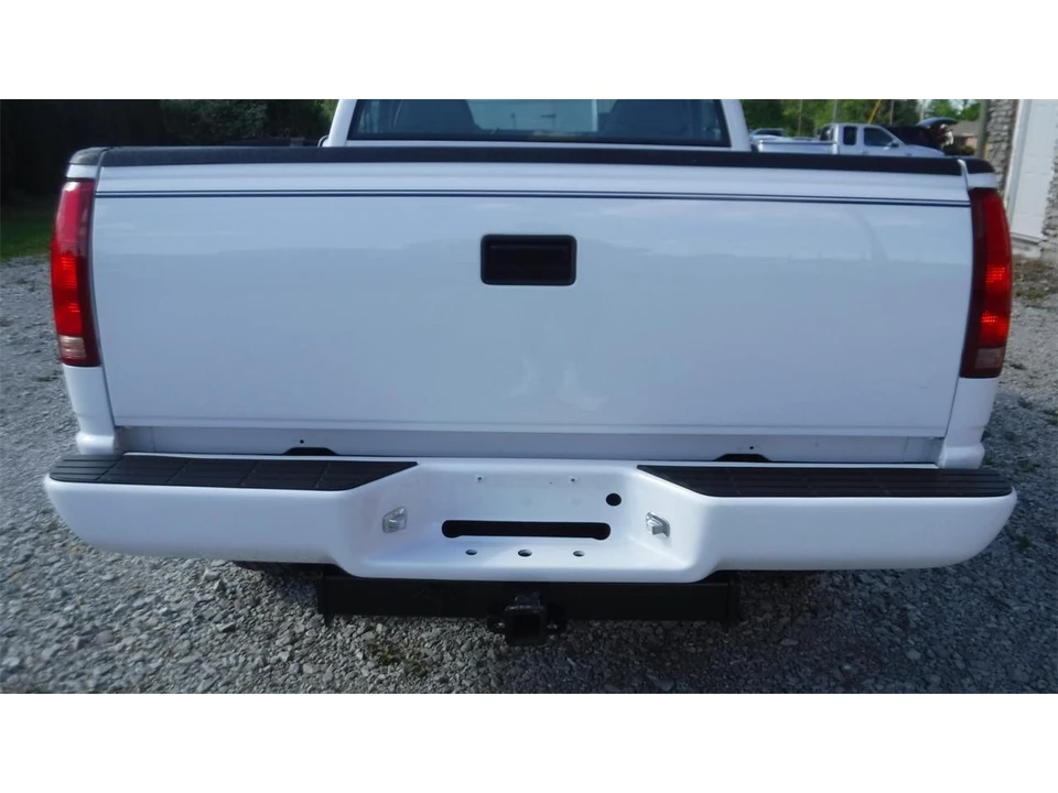 1998 Chevrolet Silverado - Image 9 of 31