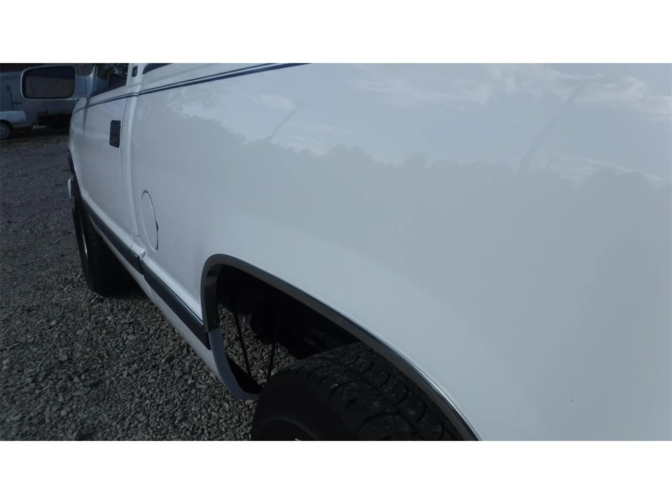 1998 Chevrolet Silverado - Image 10 of 31