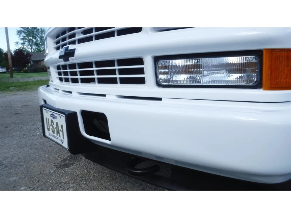 1998 Chevrolet Silverado - Image 26 of 31