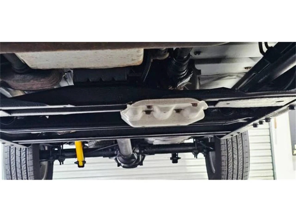 1998 Chevrolet Silverado - Image 9 of 30