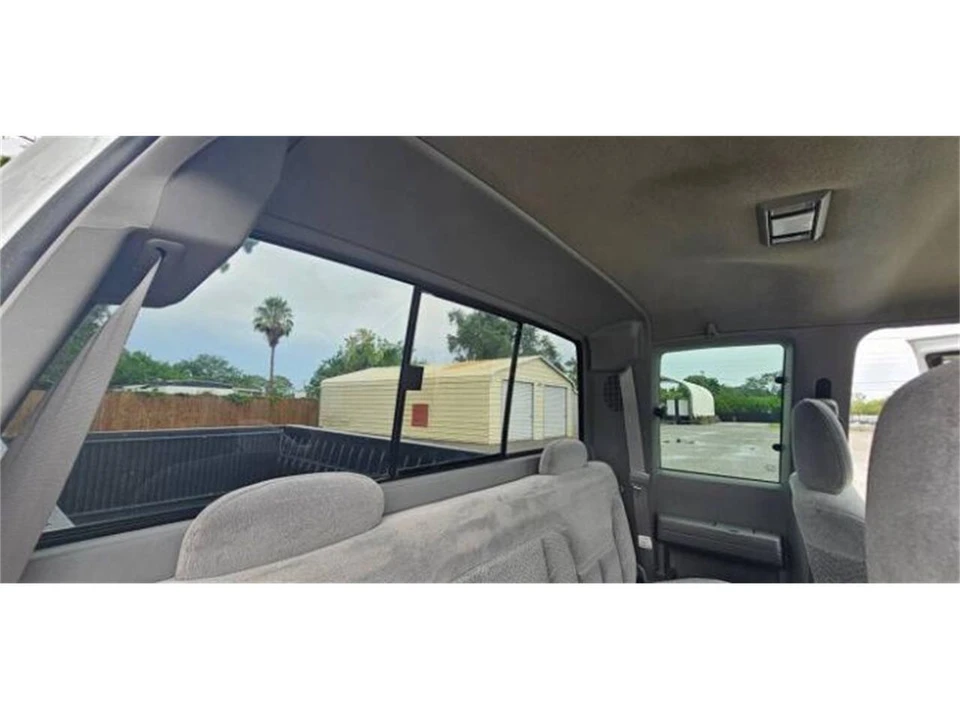 1998 Chevrolet Silverado - Image 22 of 30