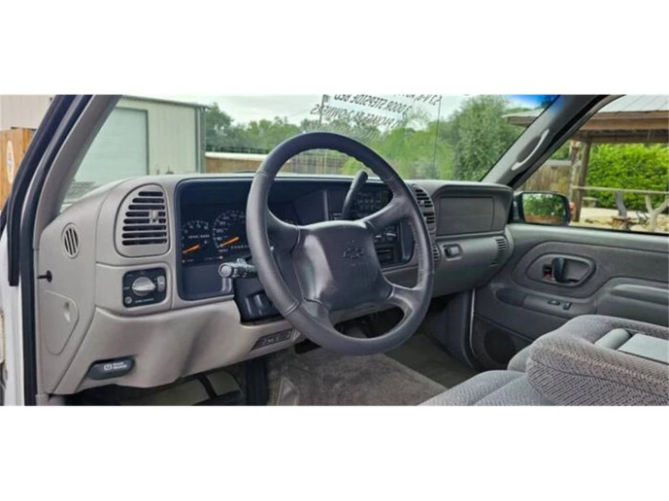 1998 Chevrolet Silverado - Image 29 of 30