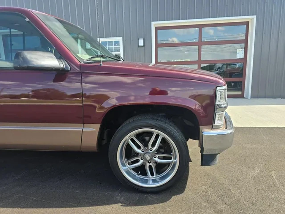 1998 Chevrolet C/K 4th Gen - Image 6 of 19