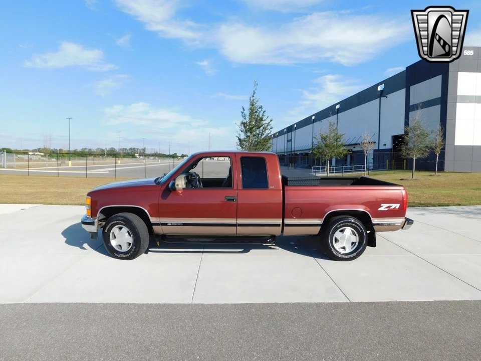 1998 Chevrolet Silverado 1st Gen - Image 9 of 12