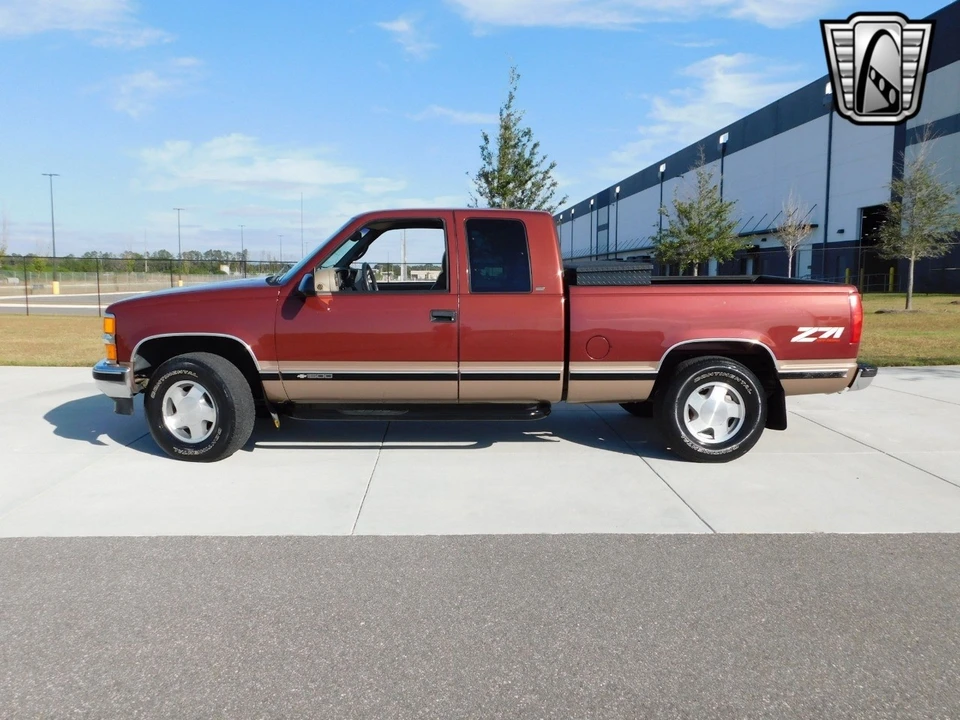 1998 Chevrolet Silverado 1st Gen - Image 4 of 12