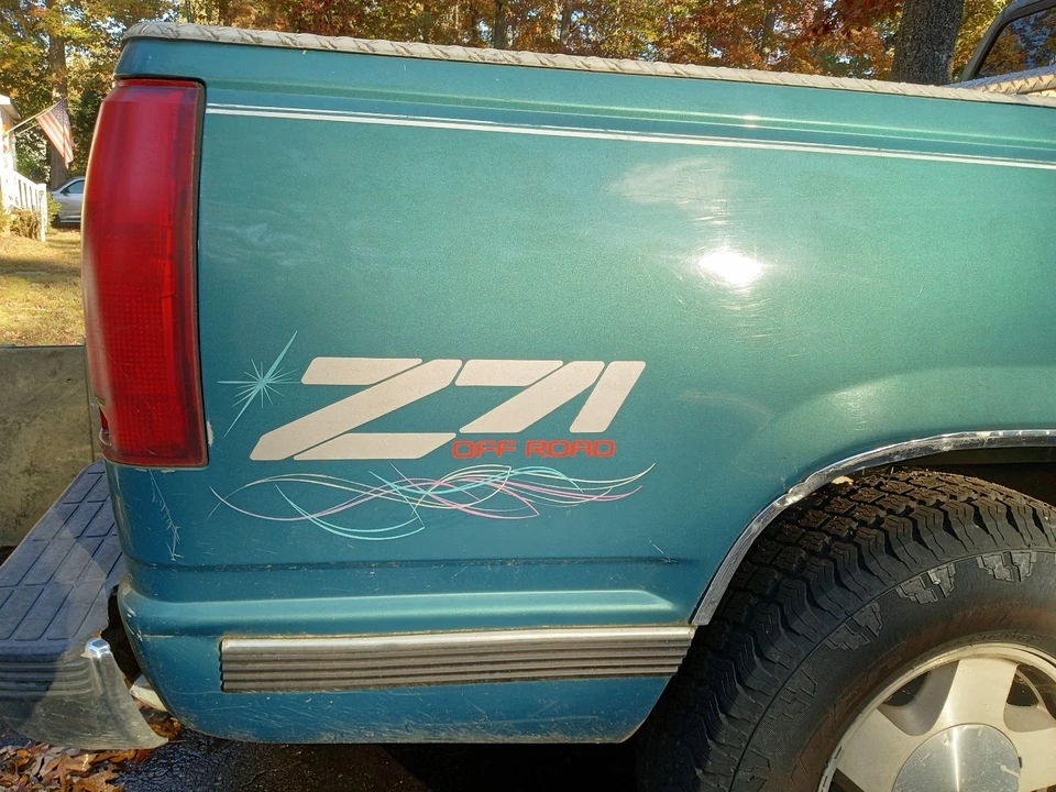 1998 Chevrolet C/K 4th Gen - Image 2 of 20