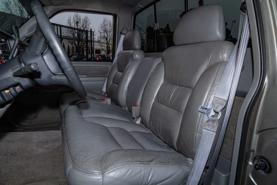 1998 Chevrolet Silverado - Image 25 of 30