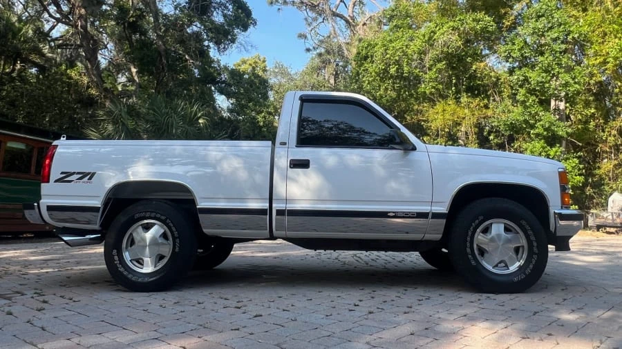 1998 Chevrolet Silverado - Image 8 of 16