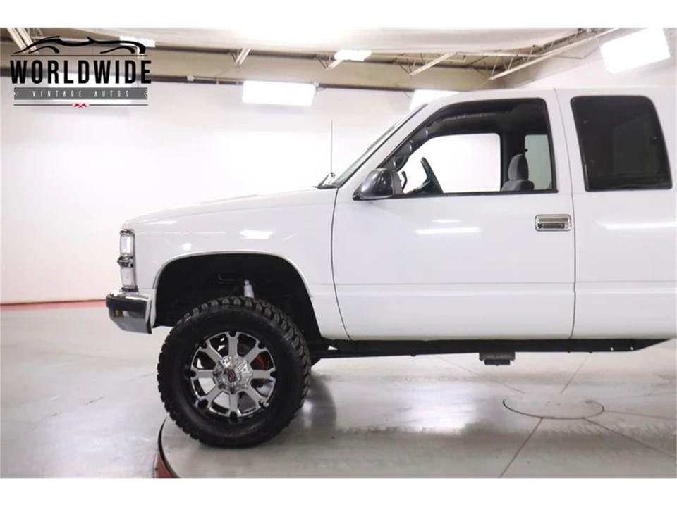 1998 Chevrolet Silverado - Image 7 of 31