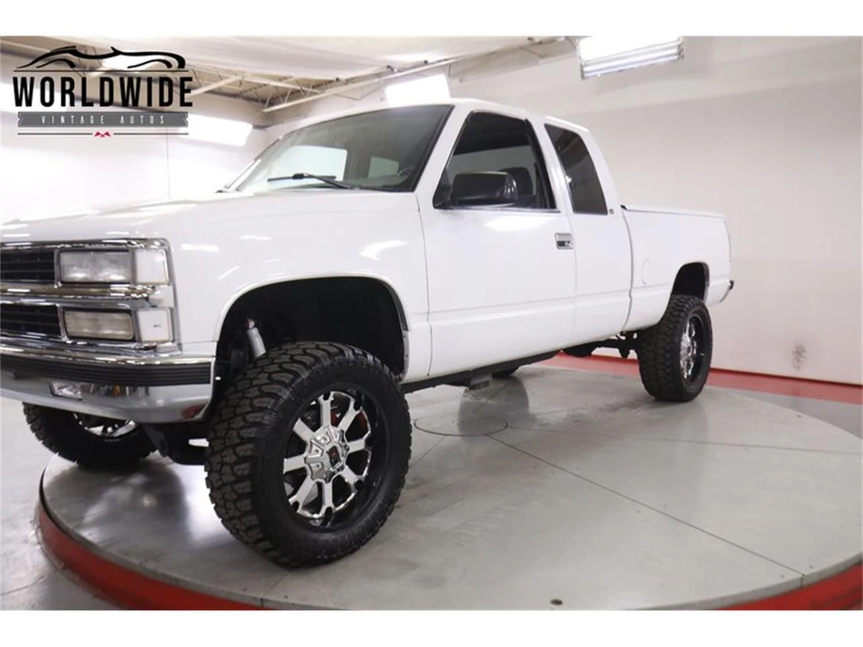 1998 Chevrolet Silverado - Image 13 of 31