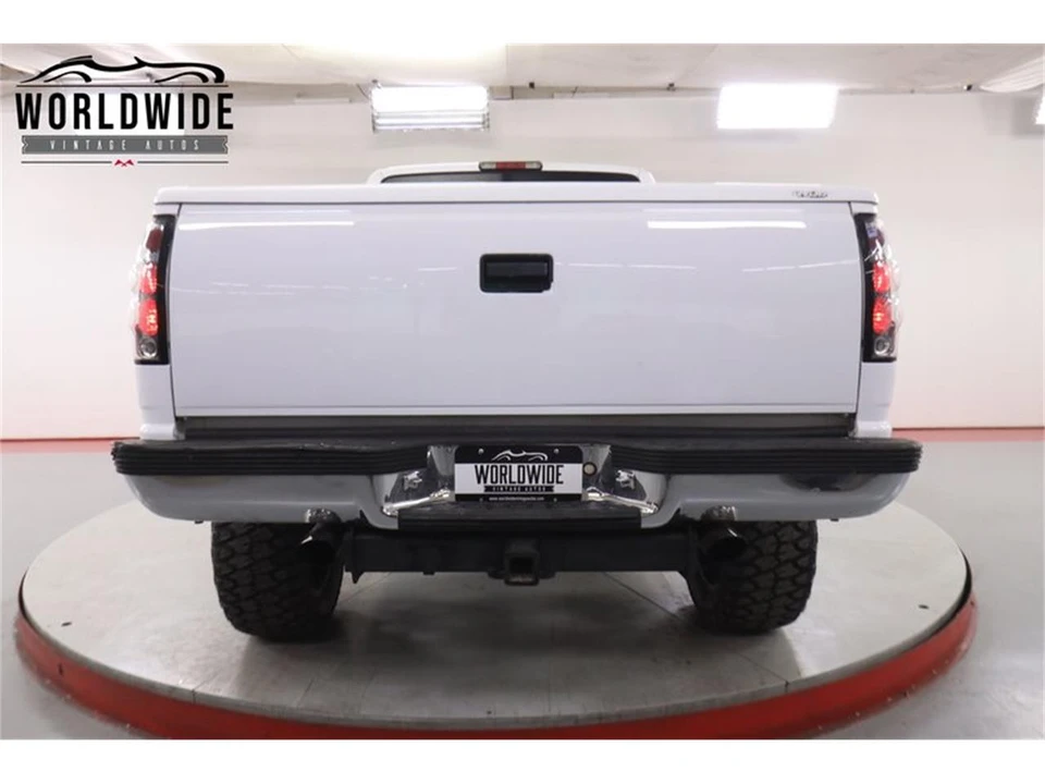 1998 Chevrolet Silverado - Image 18 of 31
