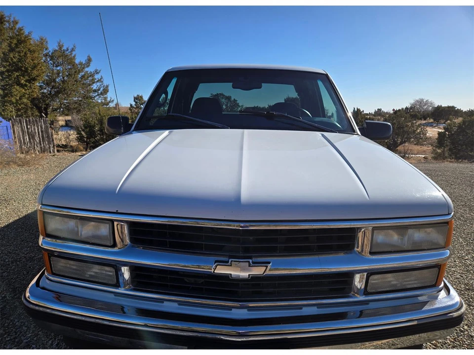 1998 Chevrolet C/K 4th Gen - Image 2 of 31