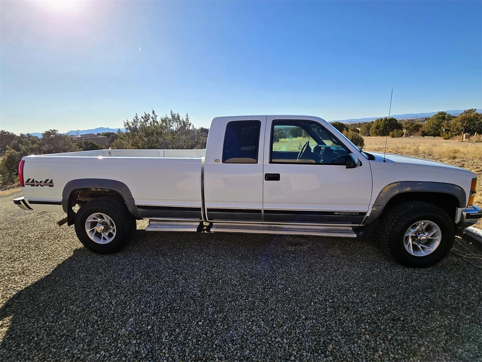 1998 Chevrolet C/K 4th Gen - Image 3 of 31