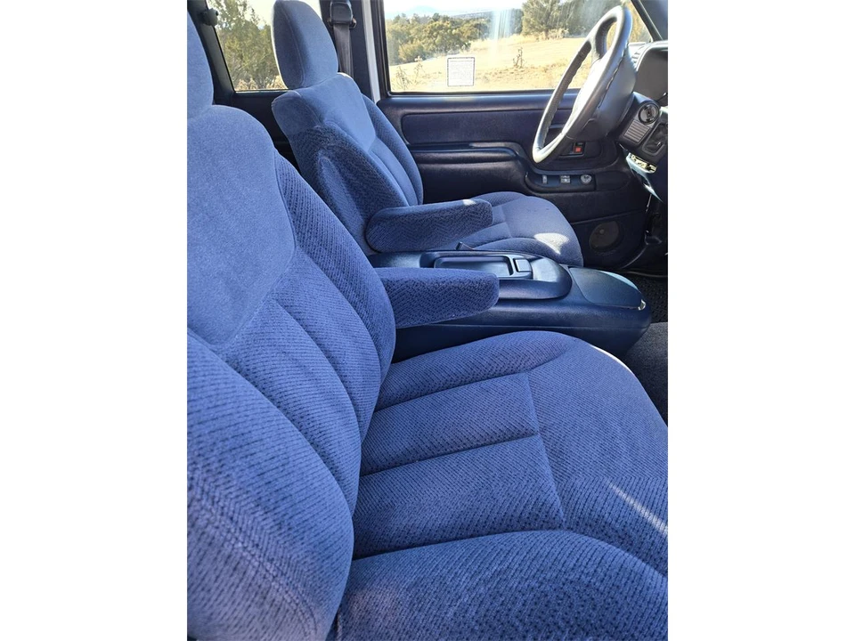 1998 Chevrolet C/K 4th Gen - Image 4 of 31