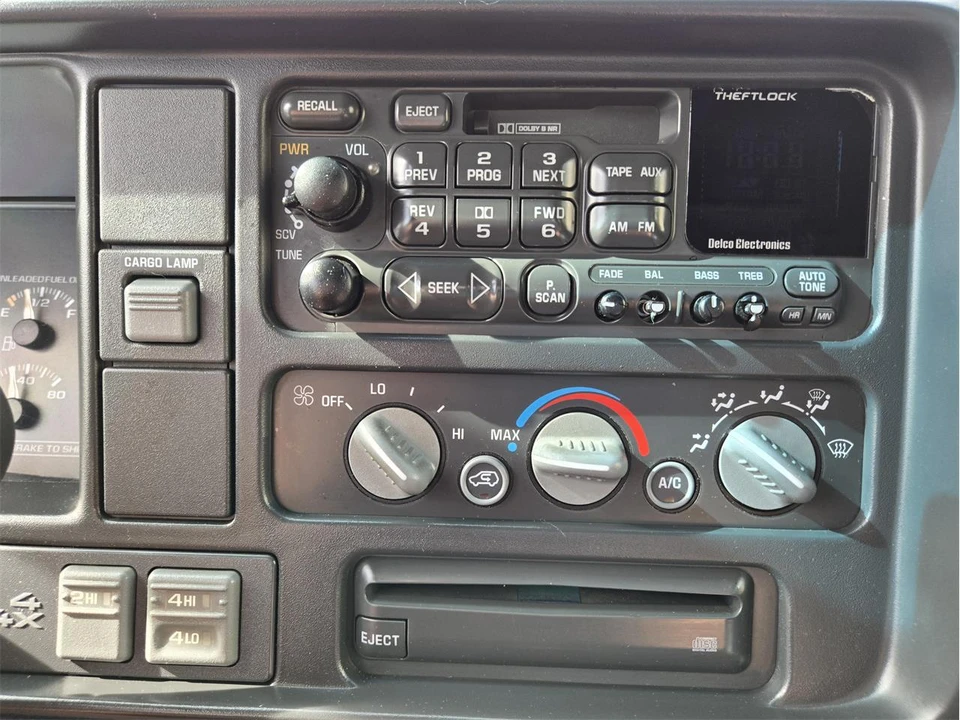 1998 Chevrolet C/K 4th Gen - Image 20 of 31
