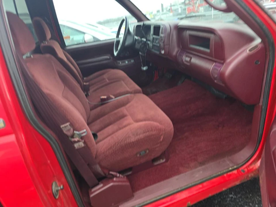 1998 Chevrolet Silverado Heavy Duty 1st Gen - Image 10 of 20