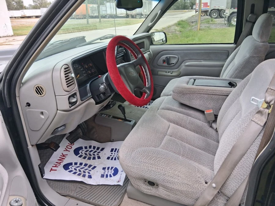 1998 Chevrolet C/K 4th Gen - Image 6 of 10