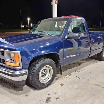 1998 Chevrolet Silverado (Classic) 1500 Regular Cab Cheyenne