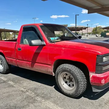1998 Chevrolet Silverado (Classic) 1500 Regular Cab Work Truck