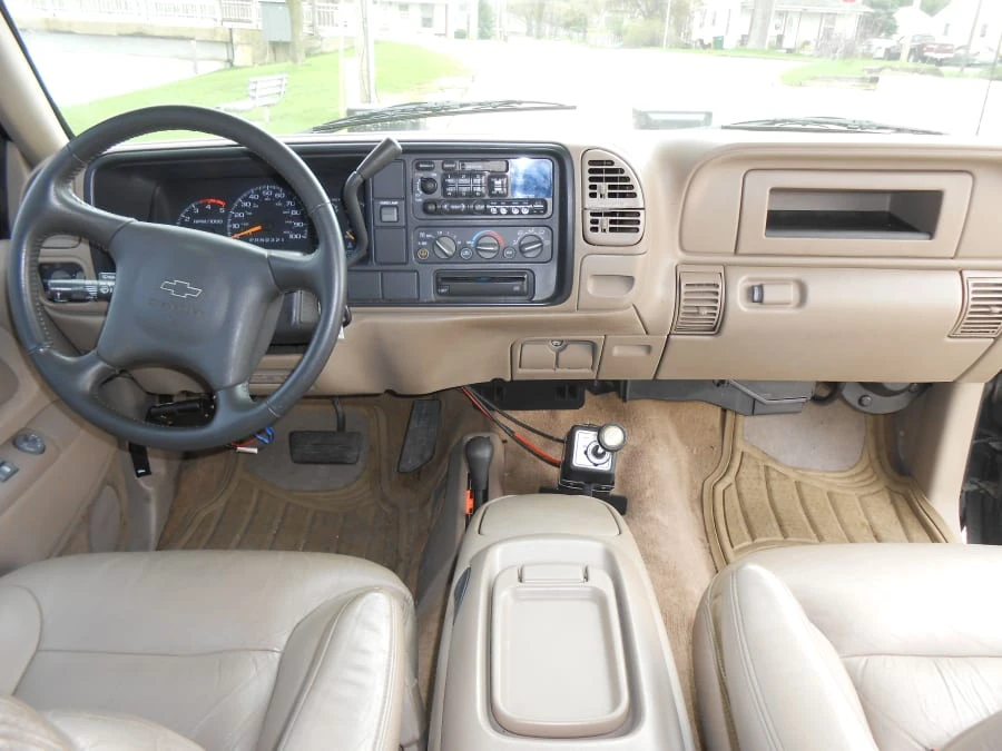 1998 Chevrolet Silverado - Image 5 of 8