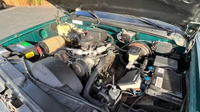 1998 Chevrolet C/K 4th Gen - Image 6 of 19