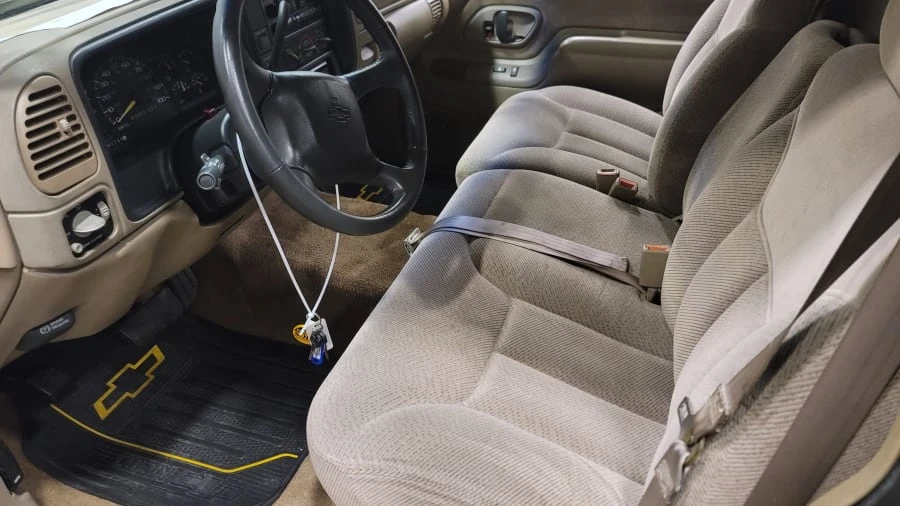 1998 Chevrolet Silverado - Image 5 of 15