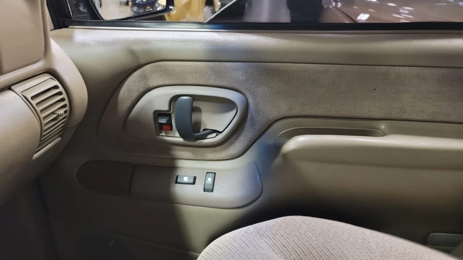 1998 Chevrolet Silverado - Image 7 of 15