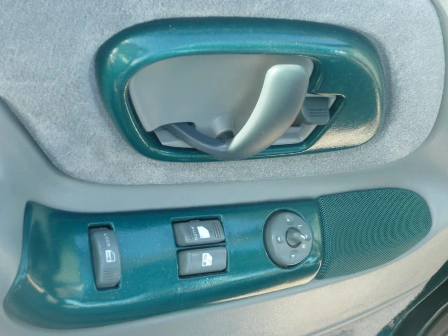 1998 Chevrolet Silverado - Image 4 of 7