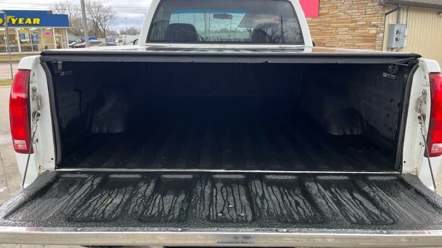 1998 Chevrolet Silverado - Image 10 of 12