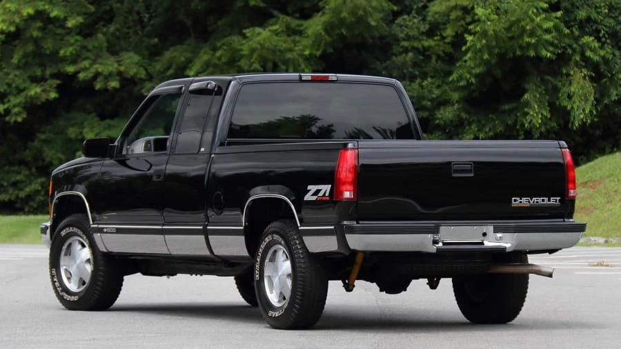 1998 Chevrolet Silverado - Image 3 of 24