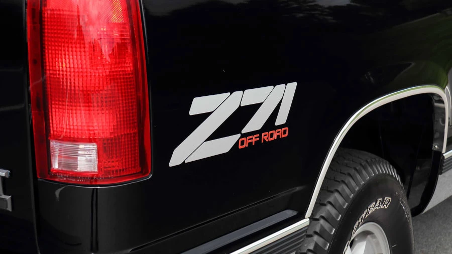 1998 Chevrolet Silverado - Image 9 of 24