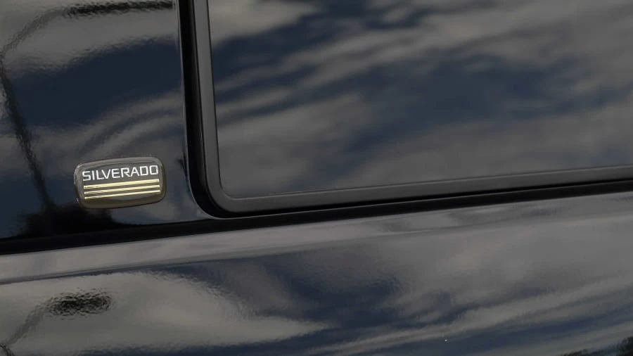 1998 Chevrolet Silverado - Image 22 of 24