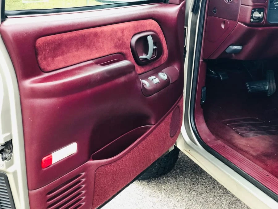 1998 Chevrolet Silverado - Image 4 of 13