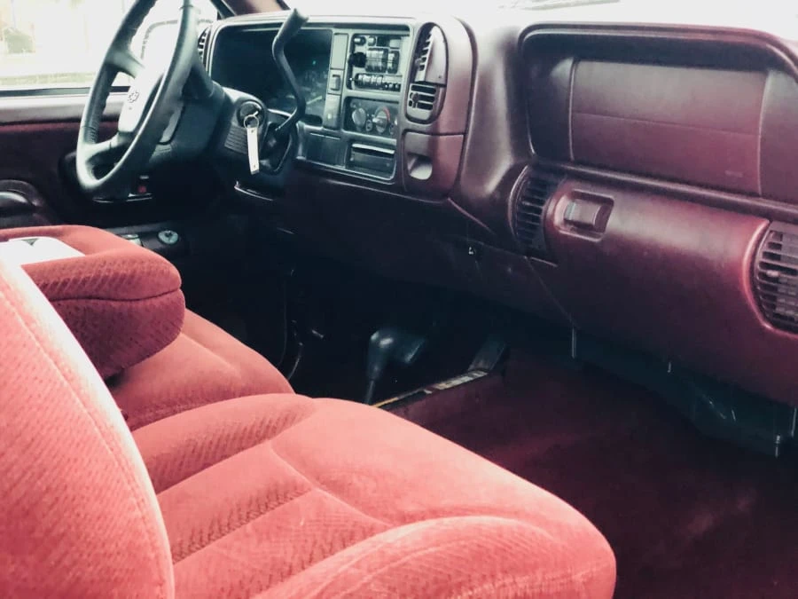 1998 Chevrolet Silverado - Image 5 of 13