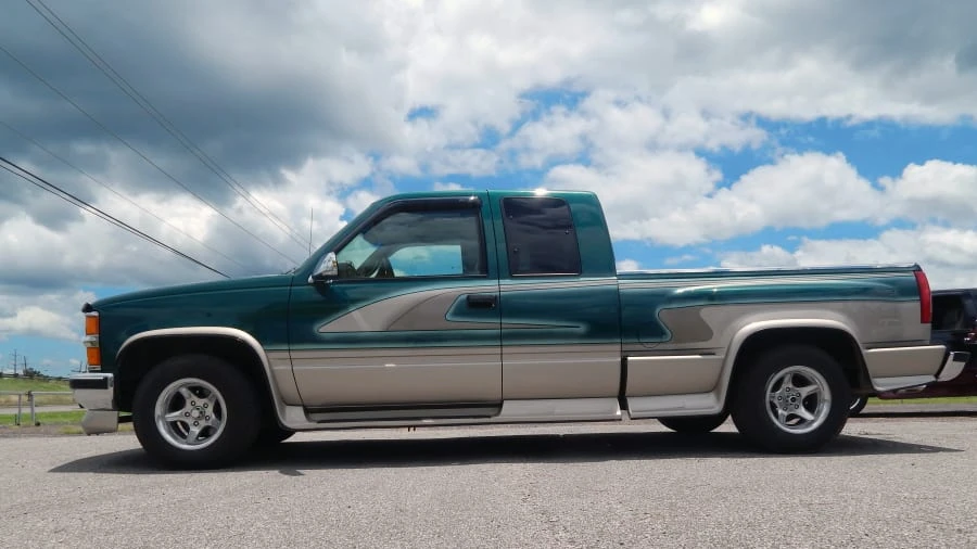 1998 Chevrolet Silverado - Image 2 of 8