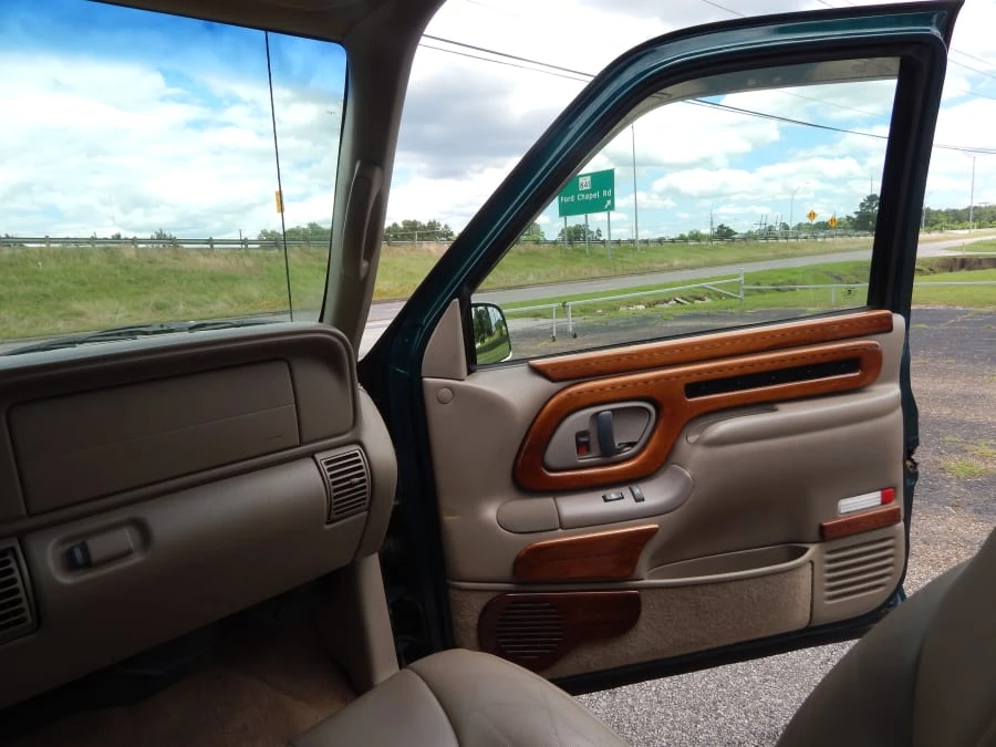 1998 Chevrolet Silverado - Image 6 of 8
