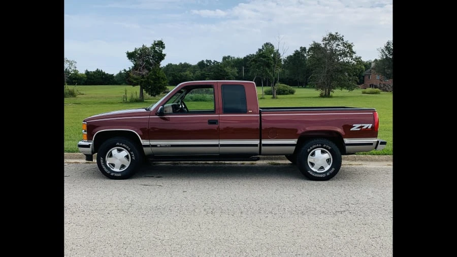 1998 Chevrolet Silverado - Image 2 of 6