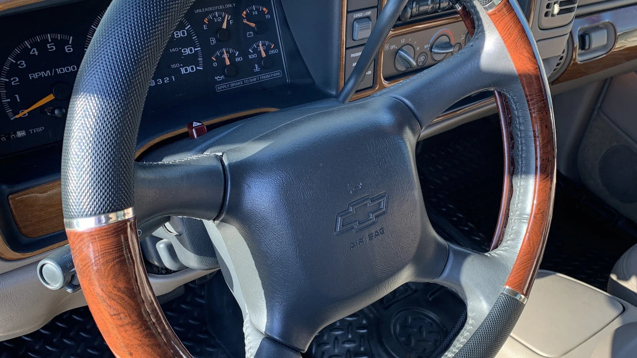 1998 Chevrolet C/K 4th Gen - Image 9 of 22