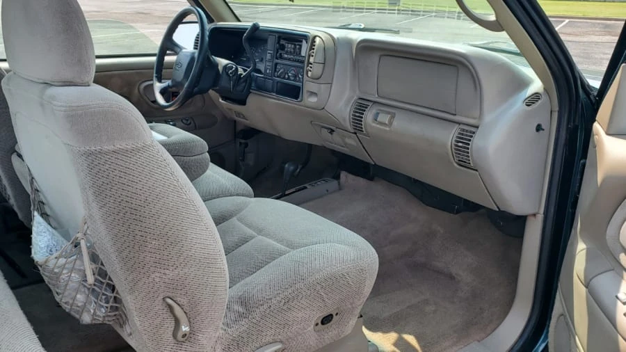 1998 Chevrolet C/K 4th Gen - Image 5 of 10