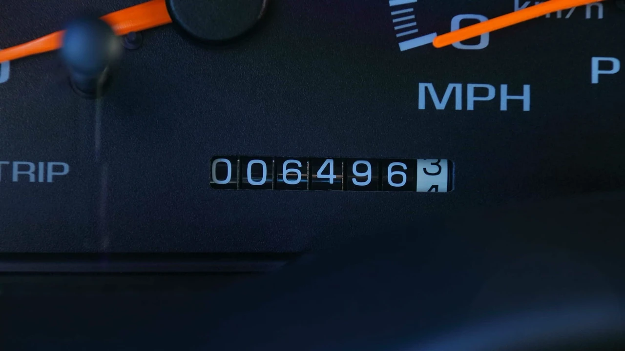 1998 Chevrolet C/K 4th Gen - Image 18 of 26