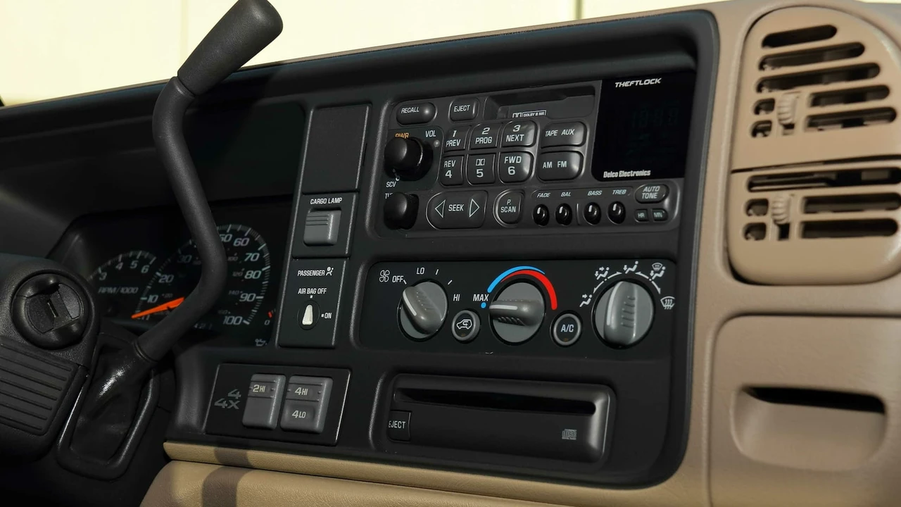 1998 Chevrolet C/K 4th Gen - Image 21 of 26