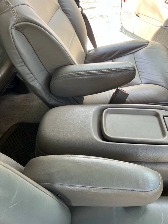 1998 Chevrolet Suburban - Image 12 of 20